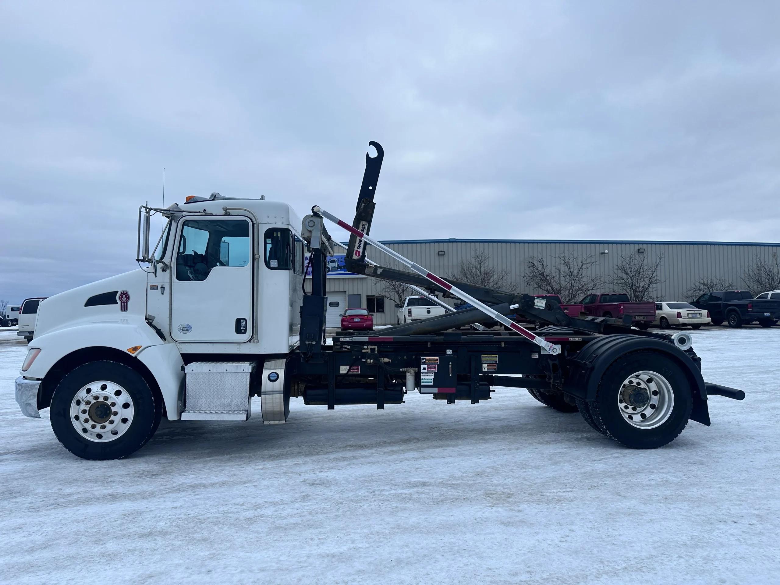 2020 Kenworth T270 — photo 5