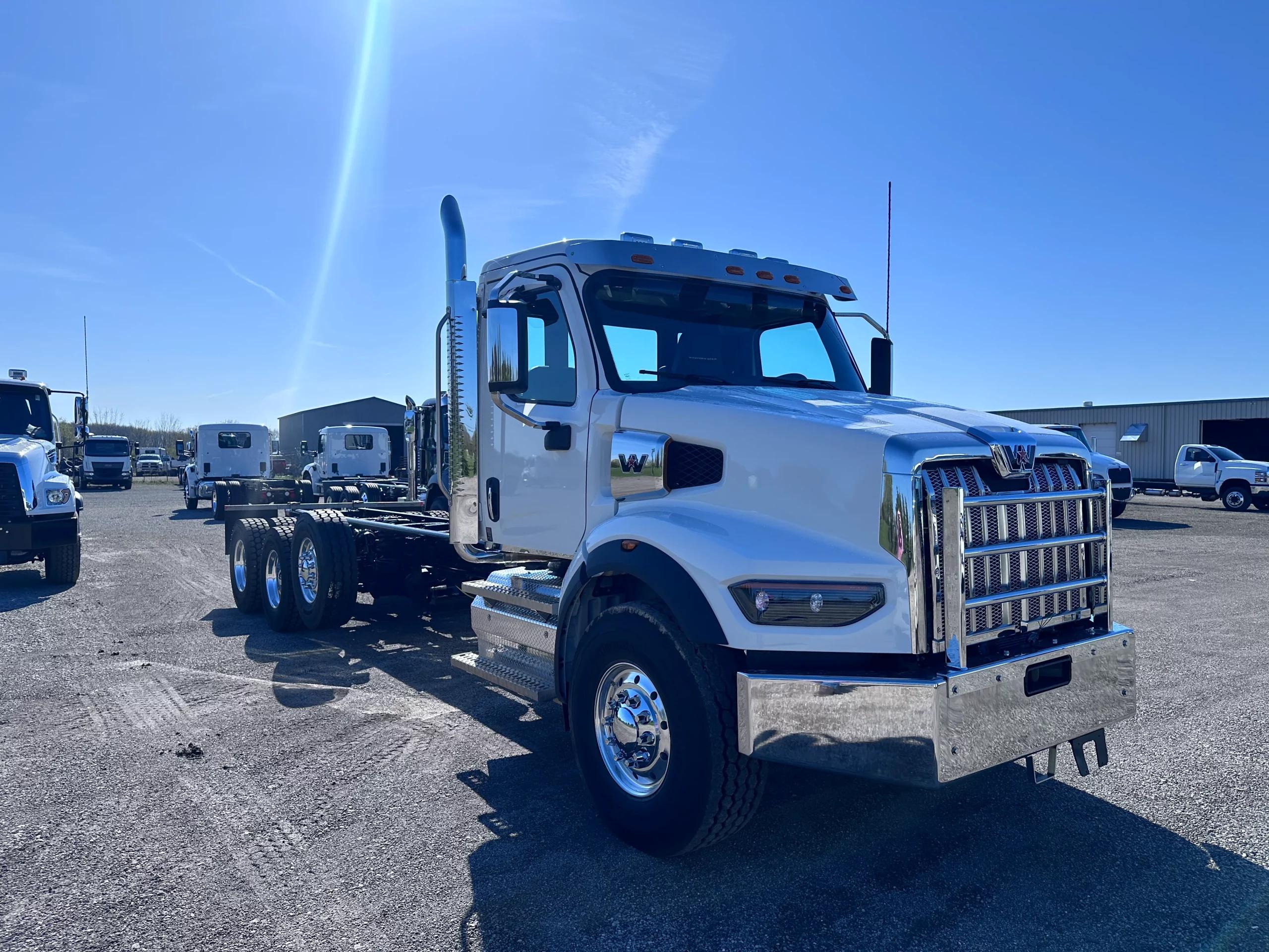 2027 Western Star 49X