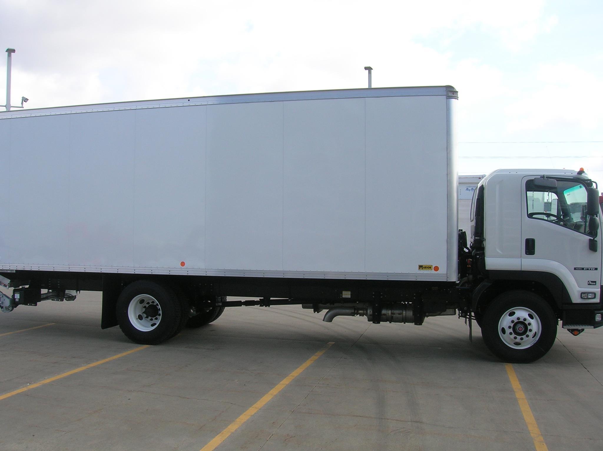 2025 Isuzu FTR — photo 4