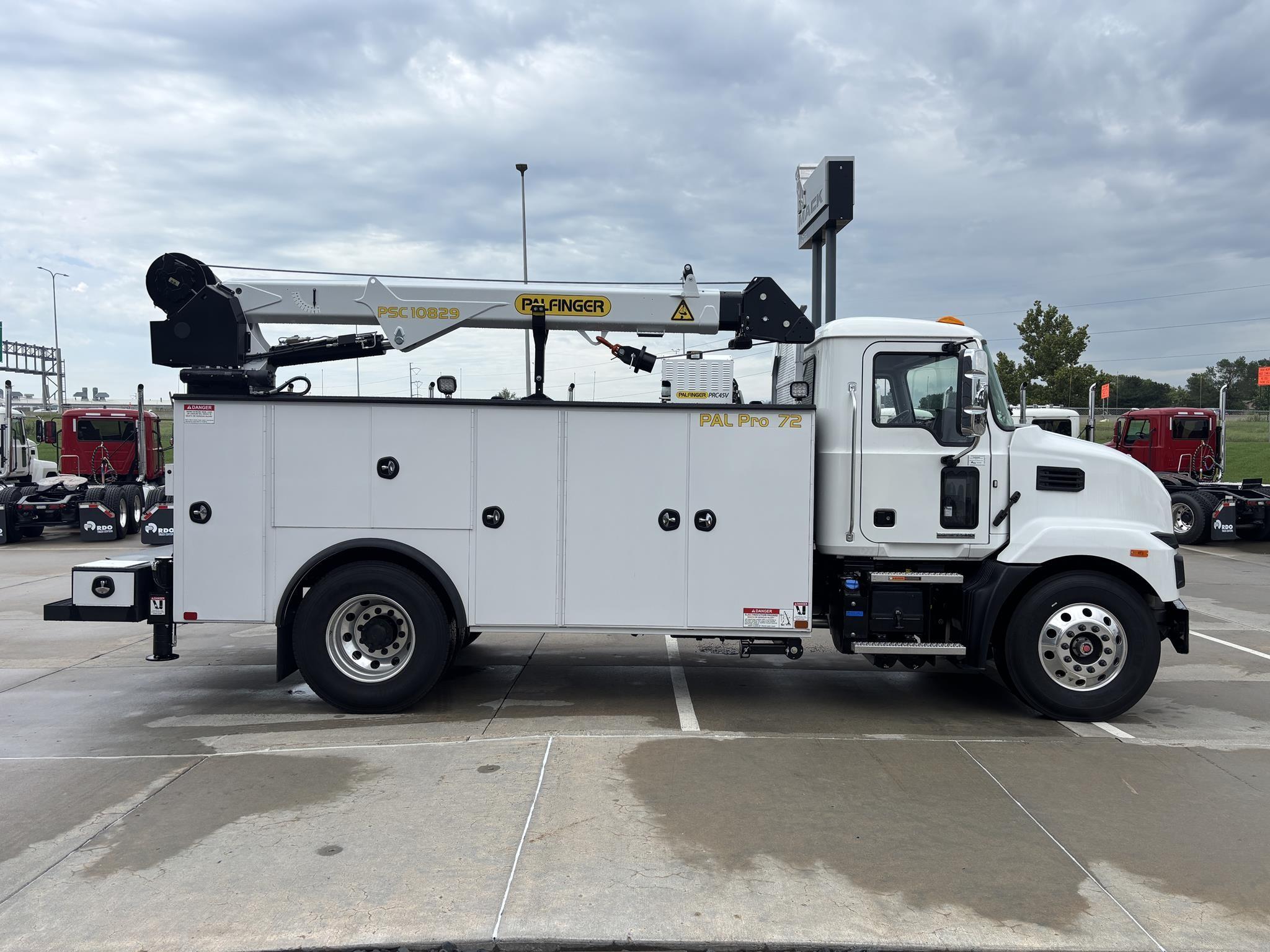 2026 Mack MD — photo 6