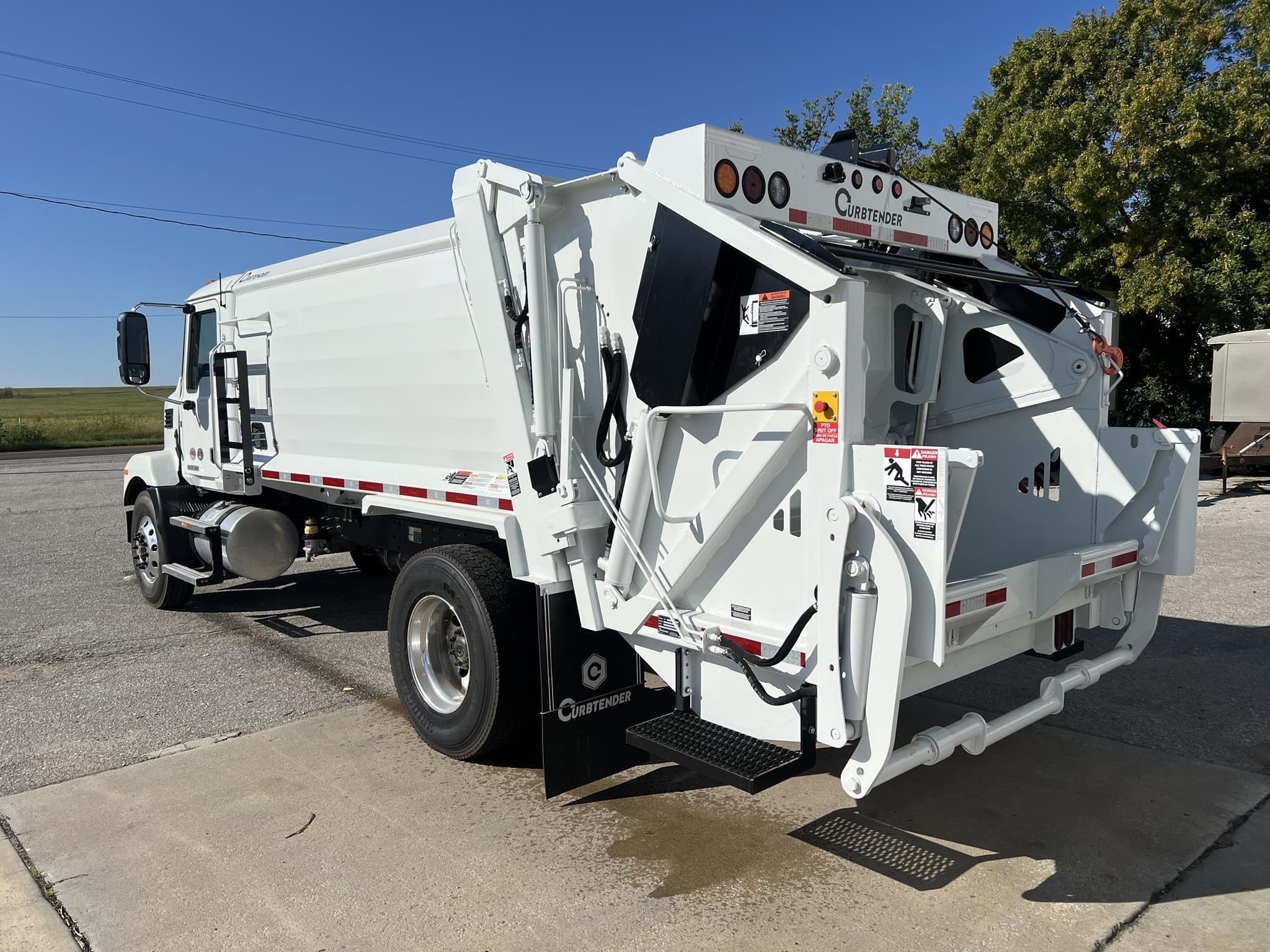 2026 Mack MD — photo 3