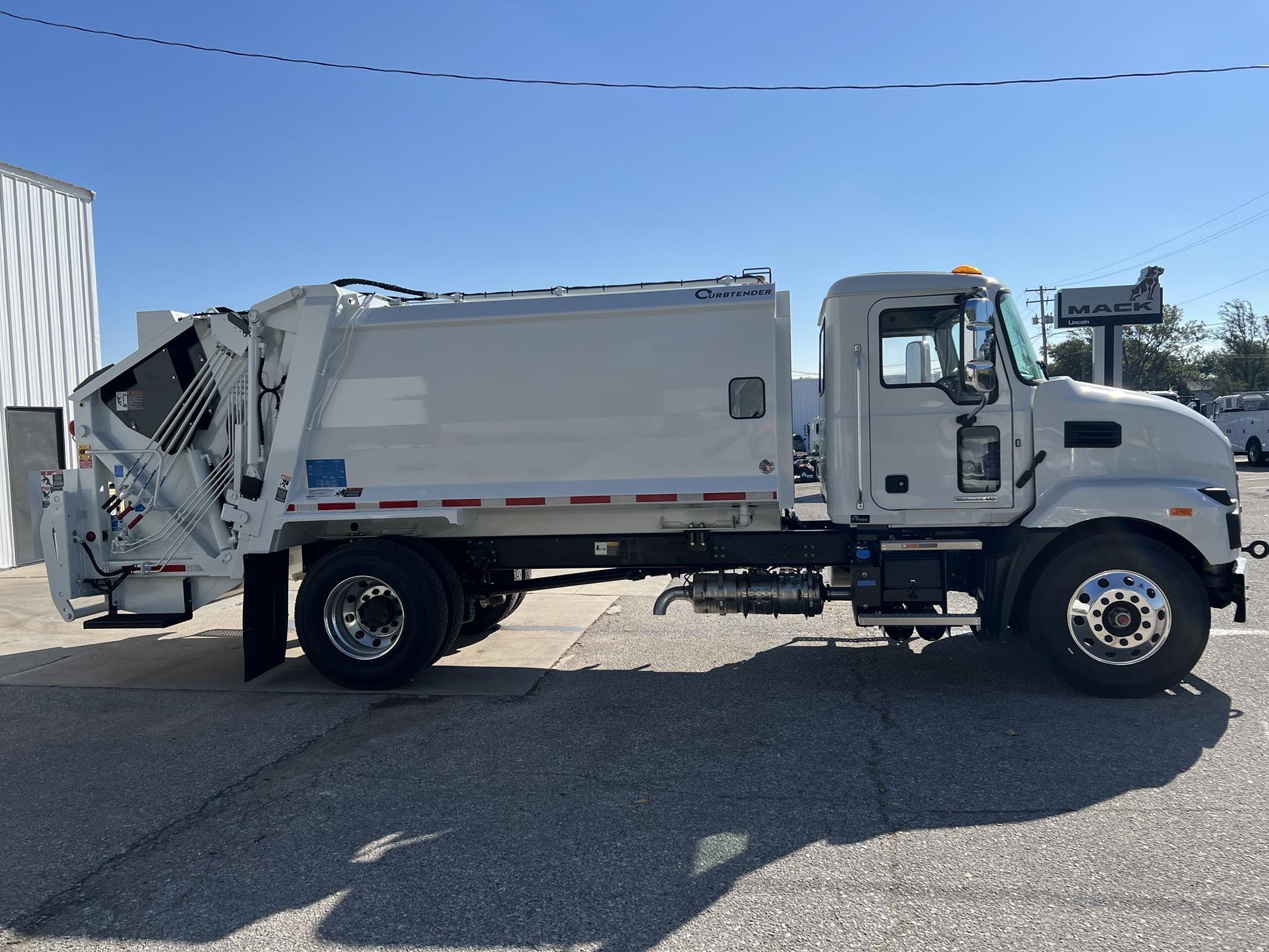 2026 Mack MD — photo 6