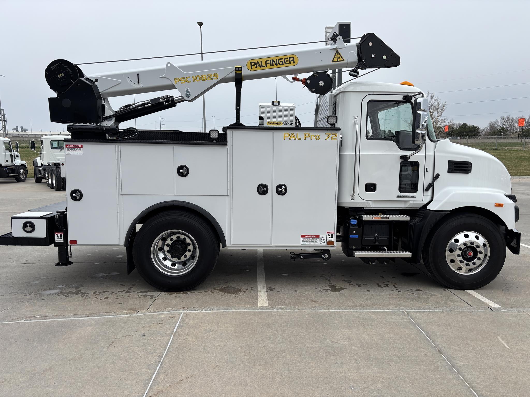 2026 Mack MD — photo 6