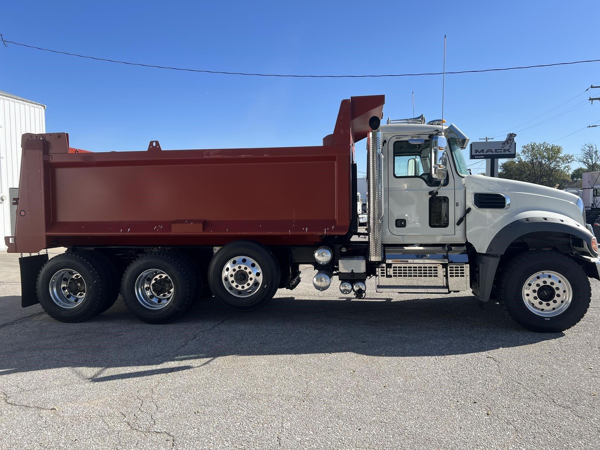 2026 Mack — photo 6