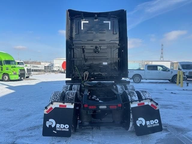 2026 Mack Pioneer — photo 4