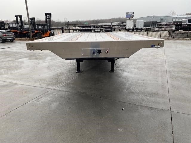 2027 Transcraft — photo 3