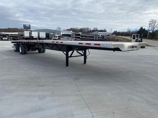 2027 Transcraft — photo 3