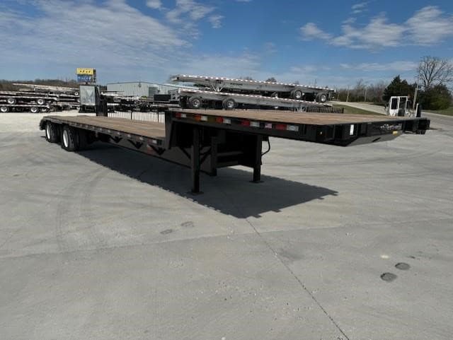 2027 Dorsey Trailer — photo 3