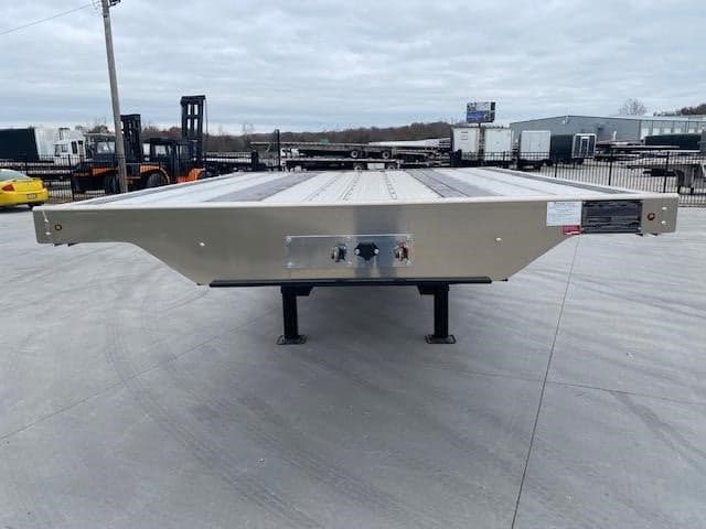2027 Transcraft — photo 3