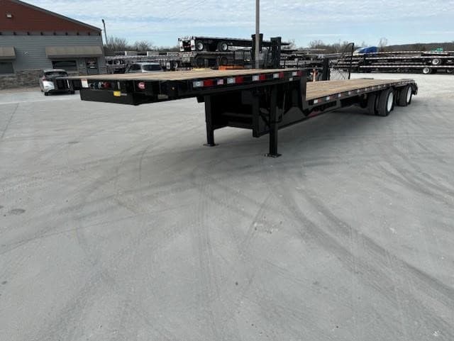 2027 Dorsey Trailer in Villa Ridge, MO