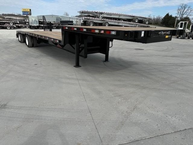 2027 Dorsey Trailer in Villa Ridge, MO — photo 3