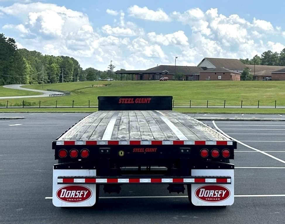 2027 Dorsey Trailer — photo 3