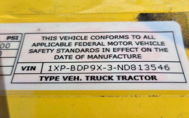 2022 Peterbilt 579 in Fort Lauderdale, FL — photo 5