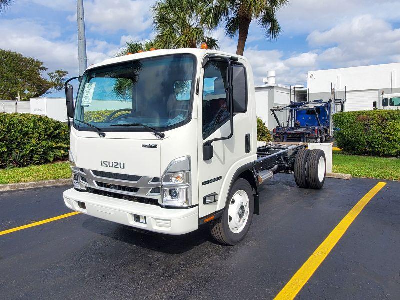 2026 Isuzu NPR in Fort Pierce, FL — photo 2