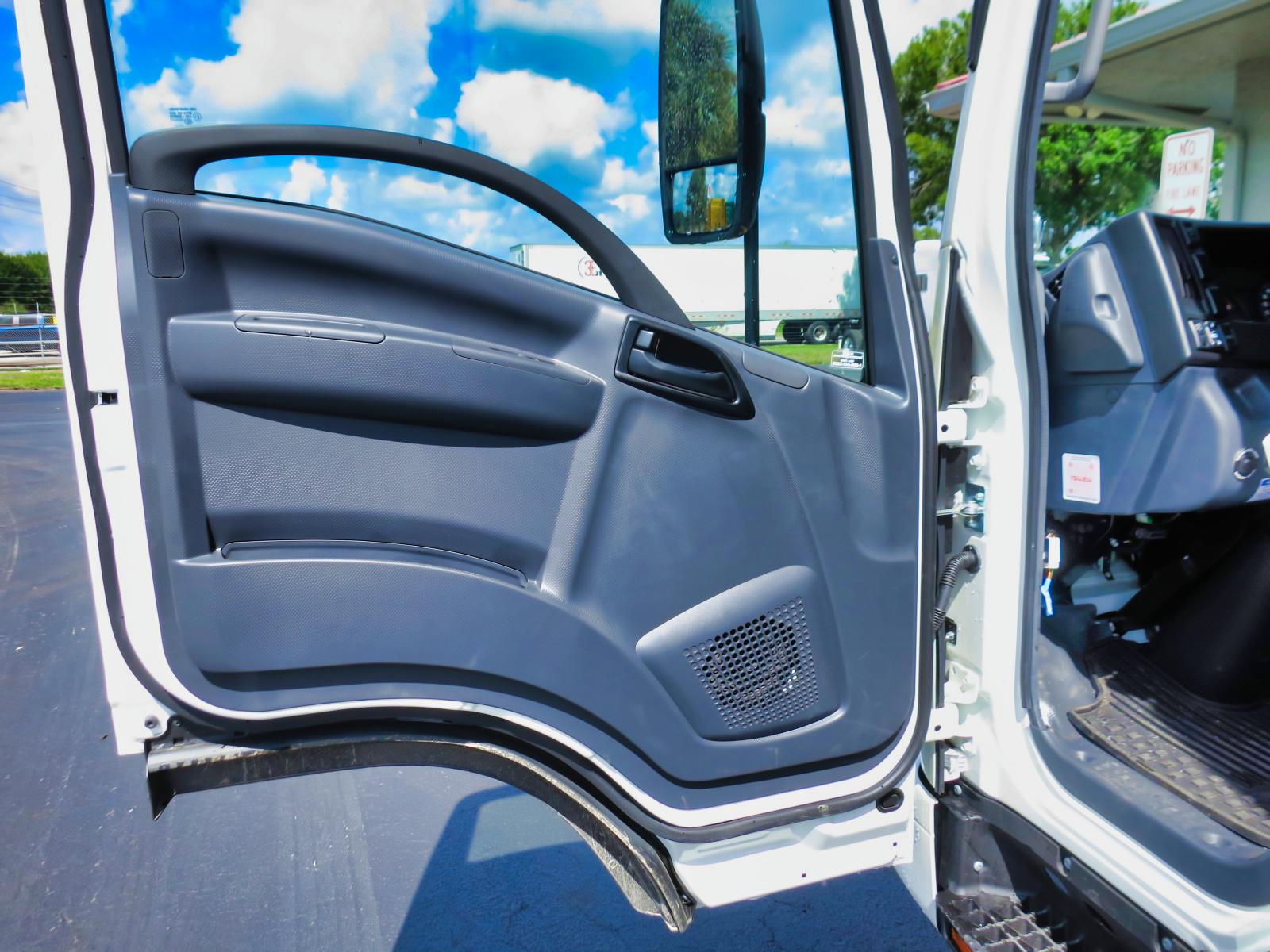 2024 Isuzu NPR in Fort Pierce, FL — photo 4