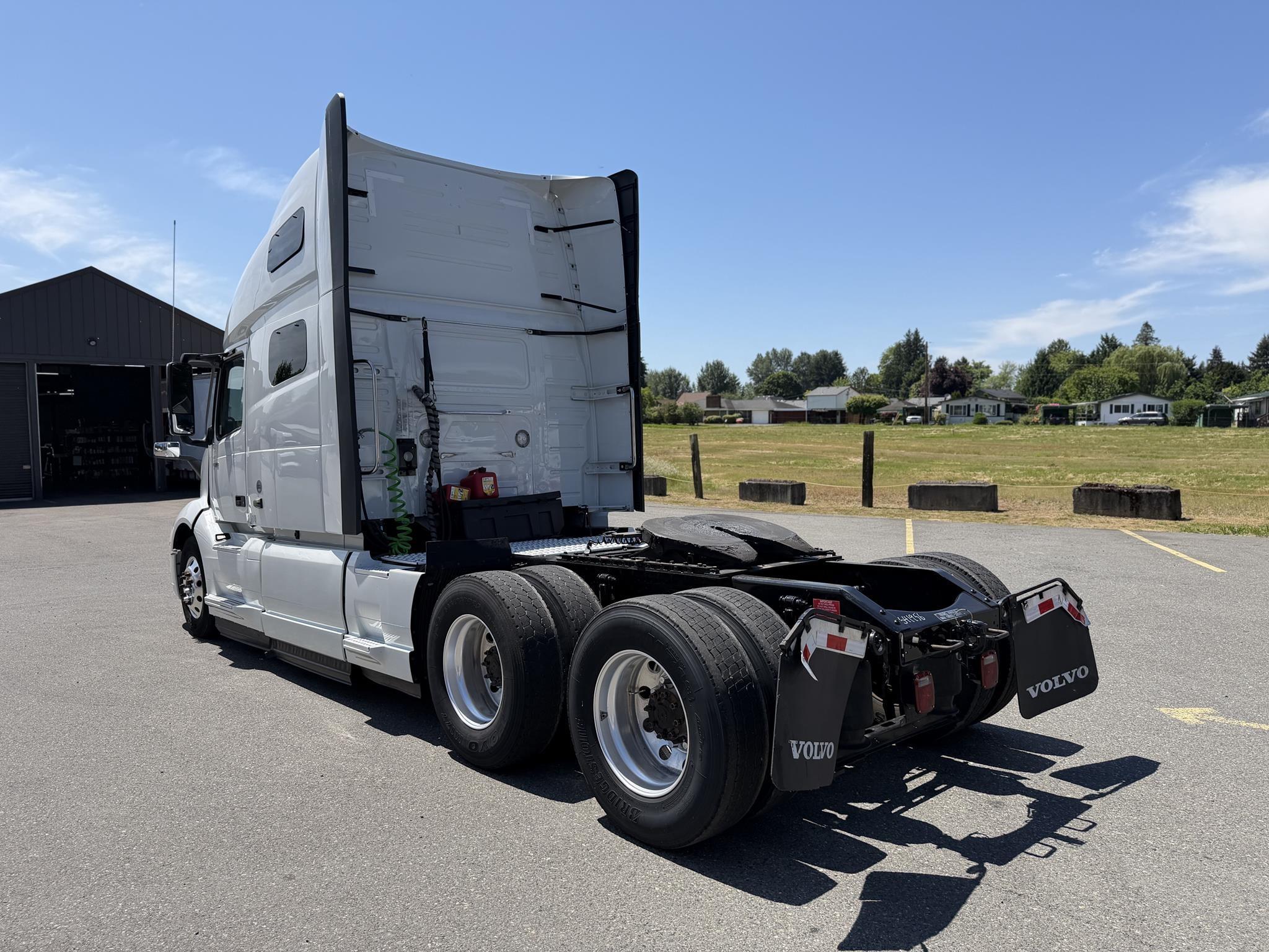 2024 Volvo VNL 760 — photo 6
