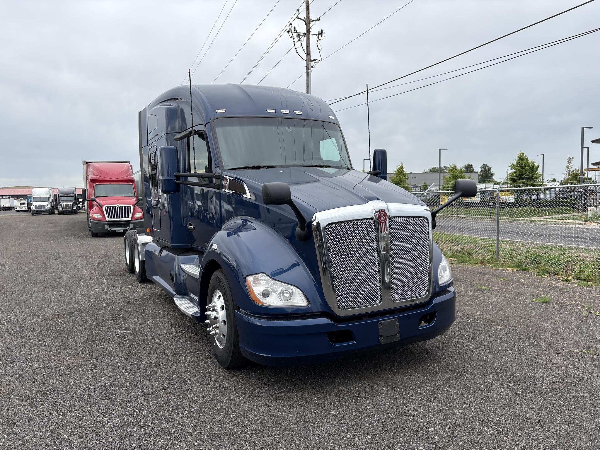 2022 Kenworth T680
