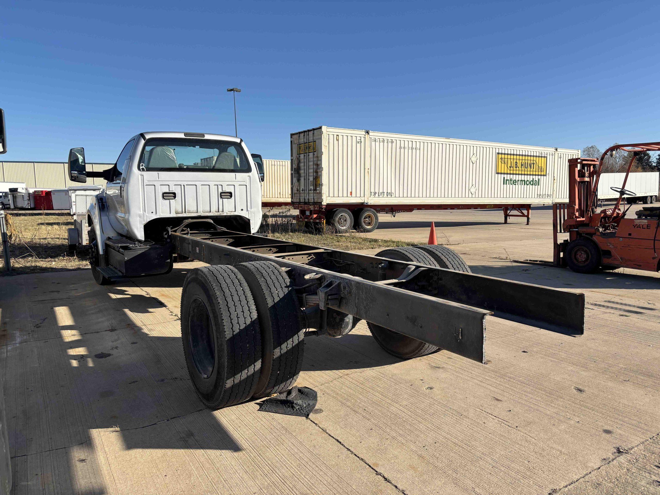2022 Ford F-650 in Dubuque, IA — photo 6
